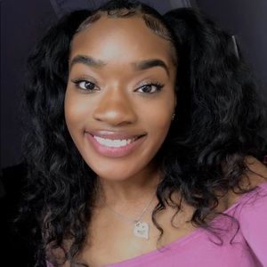 Meet your Posher, Farrahapritv